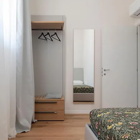 Bright 2br - 2ba - Garden - Ac - Appartamento Bologna